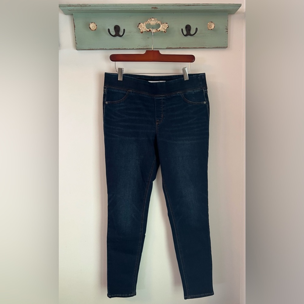 Dark wash, denim, super skinny, Rockstar jeggings, NWOT
